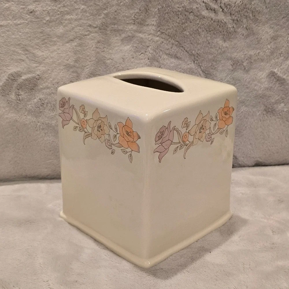 Vintage Floral Ceramic Tissue Box Cover Square Boutique Cream Peach Lavender